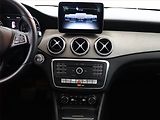 Mercedes-Benz GLA (2018) 180 d, Automat, Serv.kniha - náhled 10