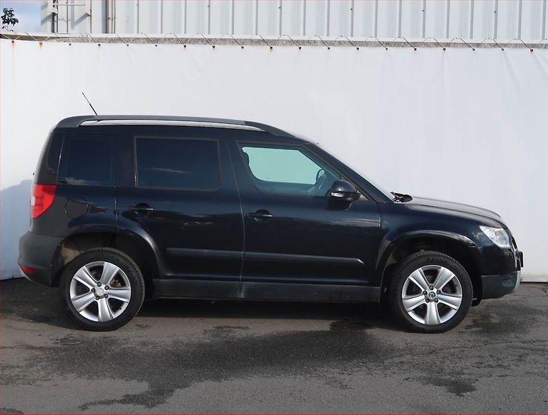 Škoda Yeti (2010) Ambition 1.2 TSI, Tempomat - fotka 6 z 19