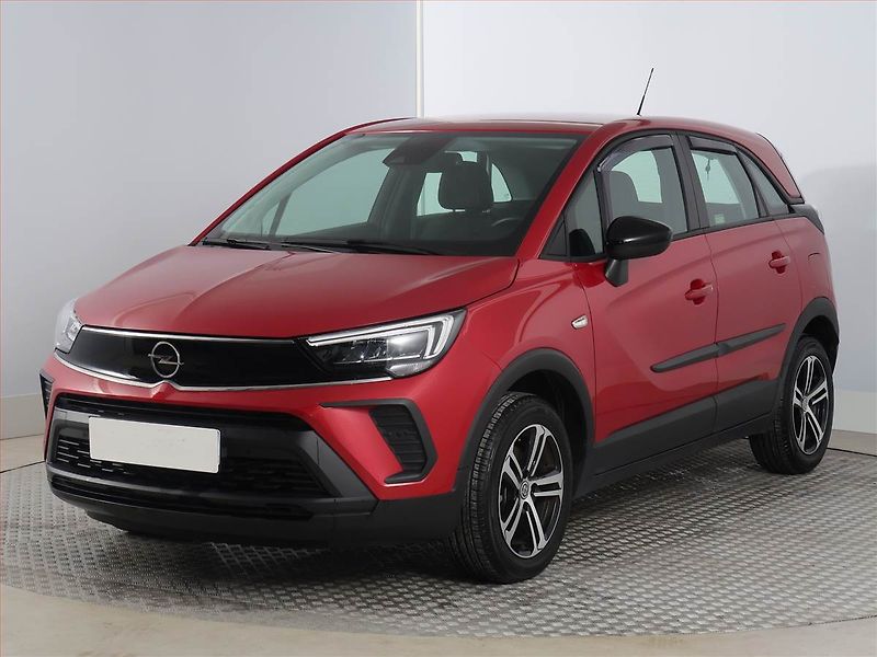 Opel Crossland X (2024) 1.2 Turbo, ČR,1.maj - fotka 2 z 17