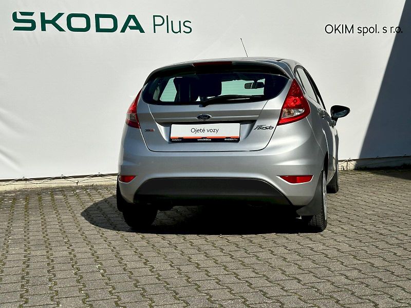 Ford Fiesta (2010) 1,4 TDCi 51 kW - fotka 2 z 23