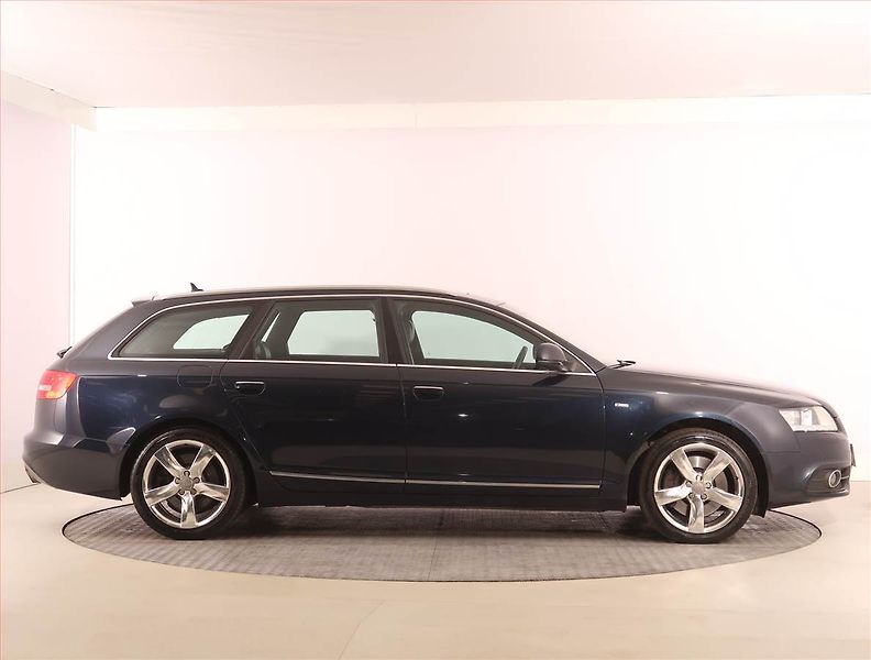 Audi A6 (2010) 3.0 TFSI, 4X4, Automat - fotka 6 z 29