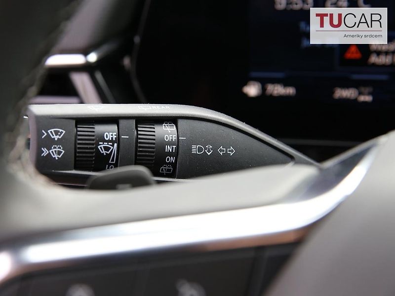 Chevrolet Tahoe (2026) High Country 6.2 V8 - fotka 21 z 45