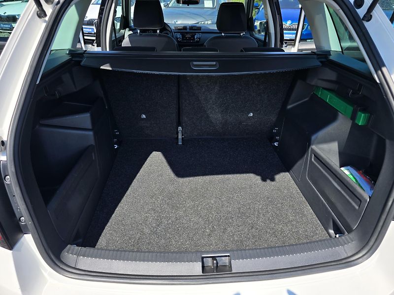 Škoda Fabia 1.0TSI 70KW TOUR SmartLink ČR  - fotka 15 z 32