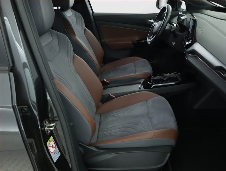 Volkswagen ID.4 (2020) 1st (82 kWh), SoH 89% - fotka 9 z 19
