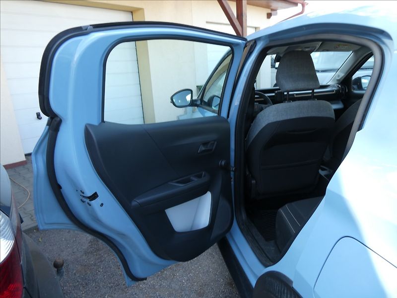 Citroën C3 Aircross 1,2 Turbo 100ps YOU,2 x pneu - fotka 22 z 41