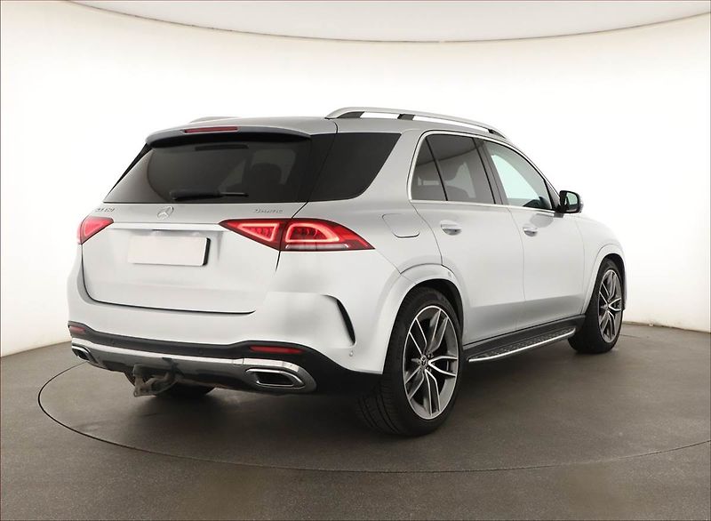 Mercedes-Benz GLE (2020) 450 - fotka 5 z 31