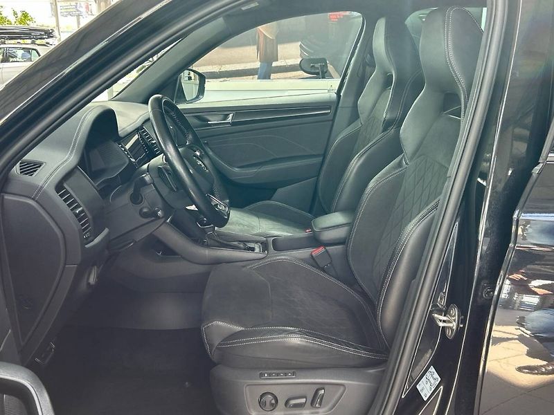 Škoda Kodiaq (2022) 2.0 TDI 7DSG Sportline - fotka 30 z 35