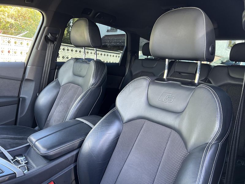 Audi Q7 3.0TDi QUATTRO S-LINE ČR DPH - fotka 10 z 43