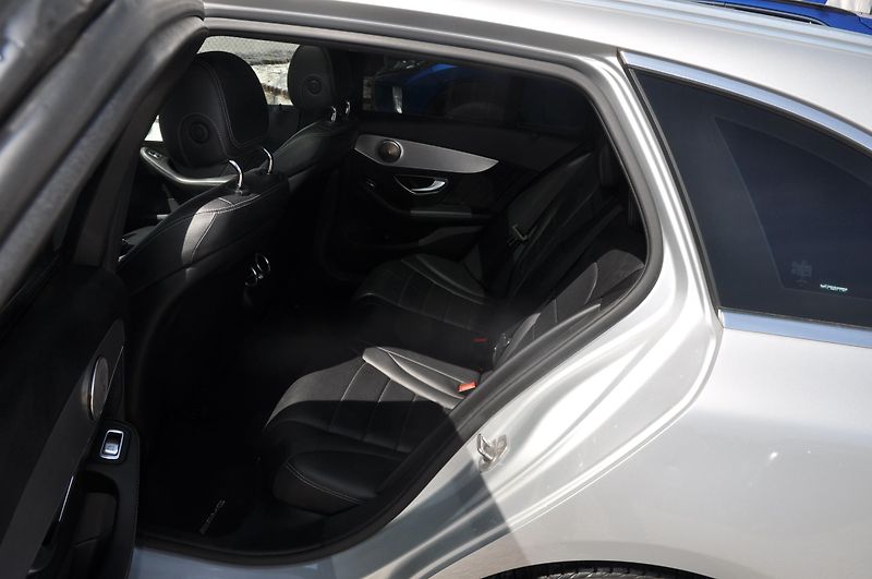 Mercedes-Benz Třídy C C 250d 150kW KOMBI - fotka 7 z 24