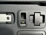 Volkswagen Touran (2023) Comfortline 1.5 TSI 110kW - náhled 31