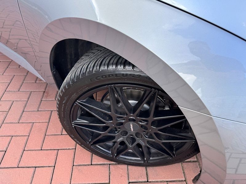 Škoda Superb (2019) 1.5TSi Xenony Navi Panorama - fotka 46 z 50
