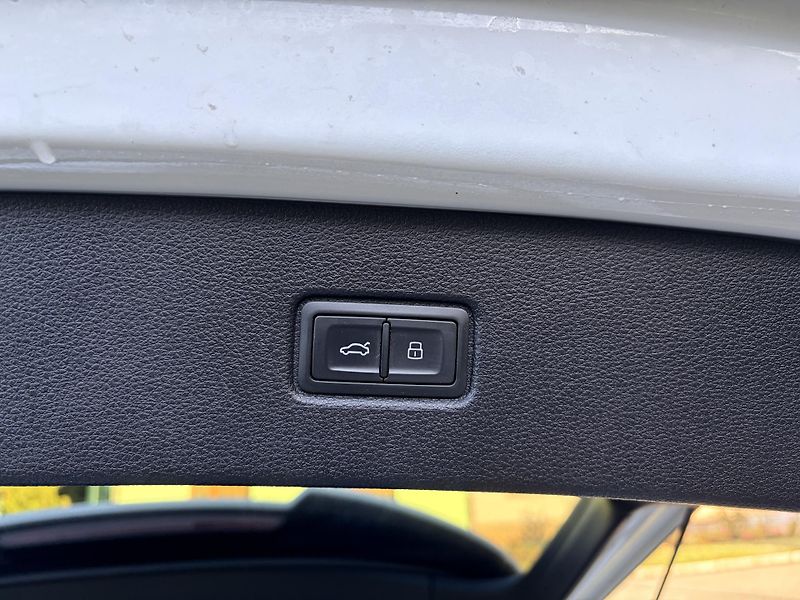 Audi Q7 QUATTRO S-LINE MATRIX NEZ. TOP - fotka 57 z 64