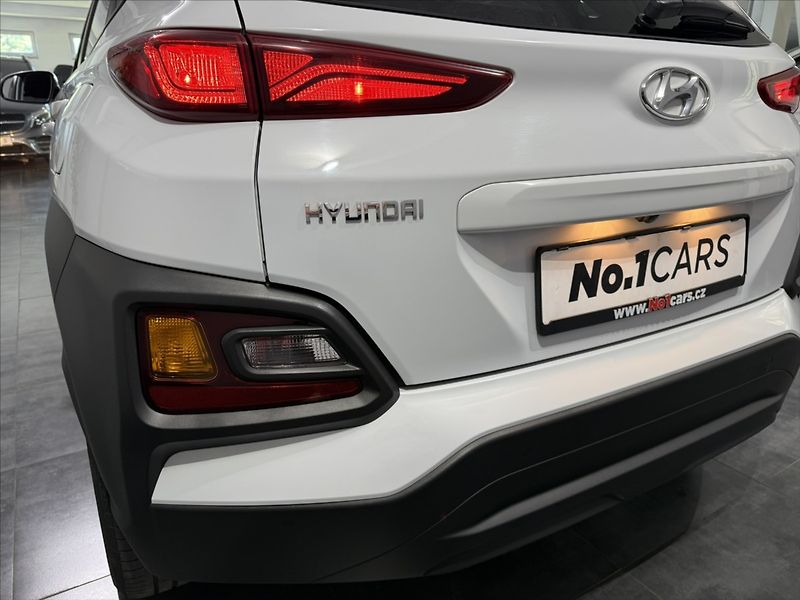 Hyundai Kona 1,0   T-GDi 88 kW 1.MAJITEL ČR - fotka 31 z 36