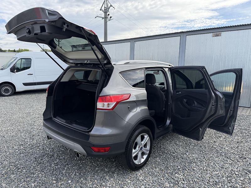 Ford Kuga 2.0TDCi 140PS 162TKM SERVIS!!! - fotka 135 z 162