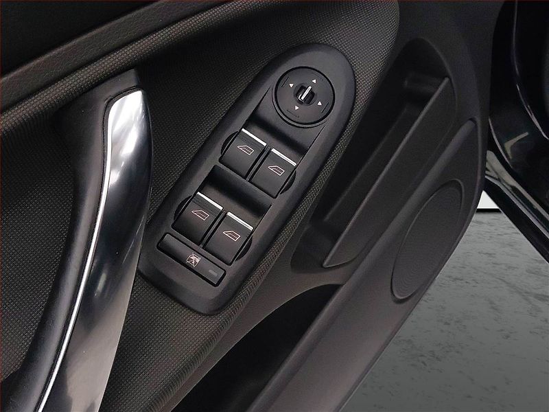 Ford C-MAX (2009) 1.6 - fotka 16 z 16