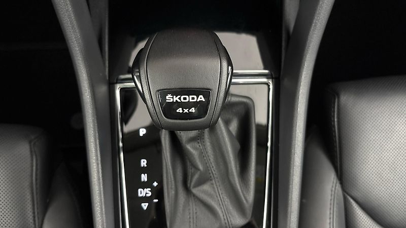 Škoda Kodiaq 2.0 TDI DSG 4x4 L&K - fotka 28 z 34