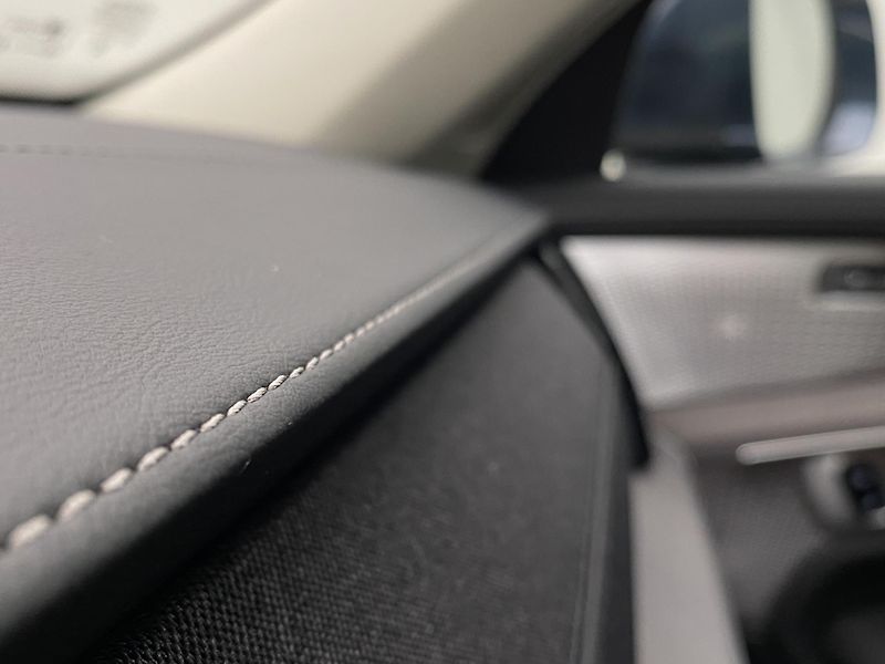 Volvo XC90 (2026) T8 AWD Plug-in BRIGHT ULTRA - fotka 37 z 75
