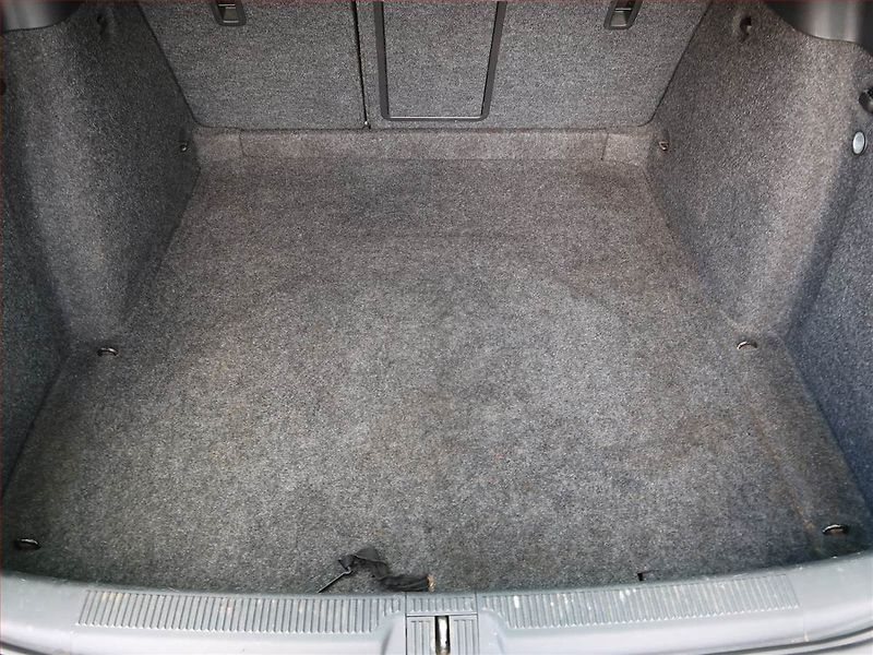 Škoda Octavia (2011) 1.6 TDI, Navi, Tempomat - fotka 13 z 17