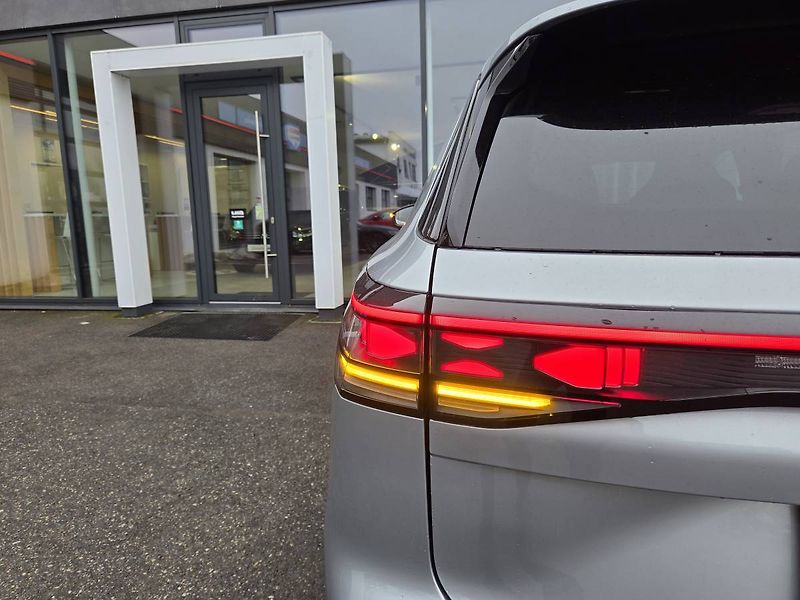 Volkswagen Tayron (2026) R-line 2.0 TDI 142 kW 4M DSG 7 - fotka 10 z 62