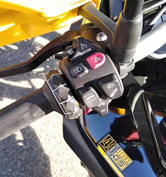BMW F750GS - fotka 9 z 16
