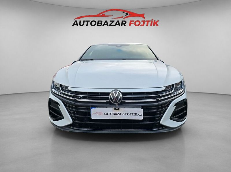 Volkswagen Arteon (2022) 2.0 TSi 235KW R-Line 4 motion - fotka 3 z 23