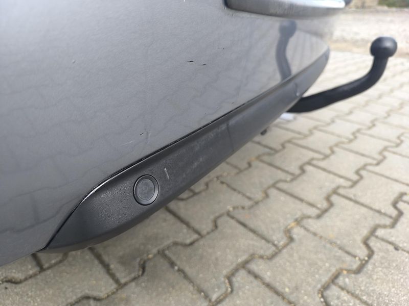 Opel Zafira (2008) 1.8  7MÍST,DOLOŽENÉ KM,SERVIS - fotka 24 z 36