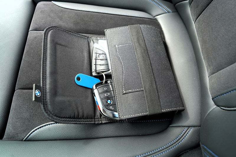 BMW Řada 4 420i Coupé M Sport paket/190PS - fotka 38 z 38
