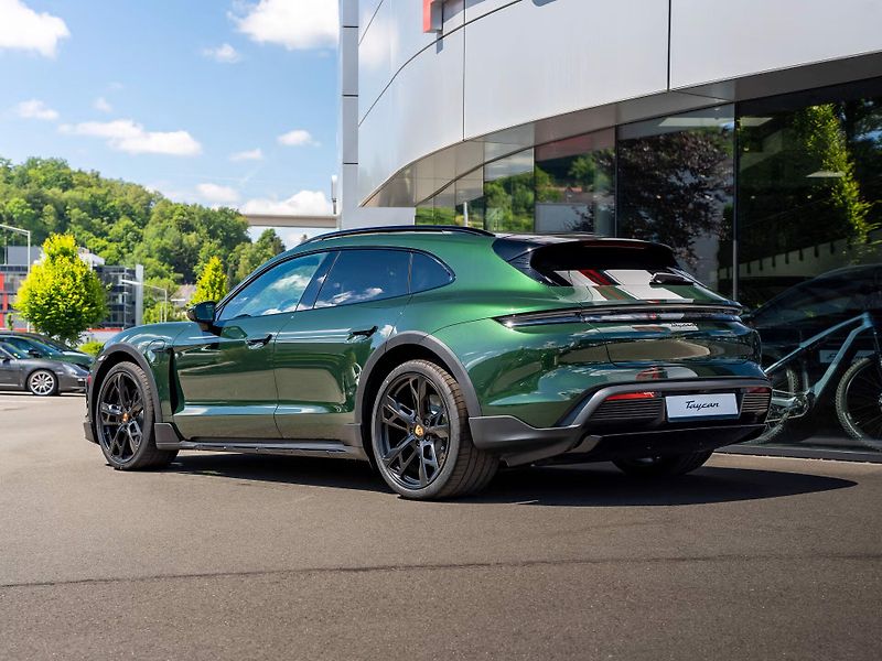 Porsche Taycan 4 Cross Turismo 360 InnoDrive - fotka 4 z 11