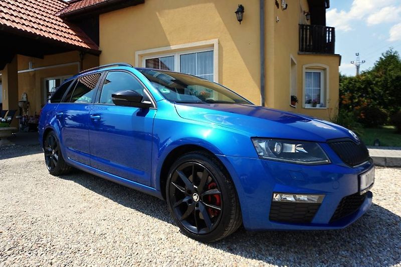 Škoda Octavia (2015) CHALLENGE RS 2,0 TDI 135 kW - fotka 2 z 50
