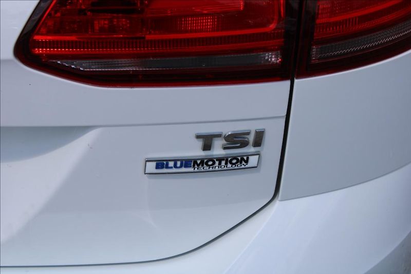 Volkswagen Golf 1,2 TSi  DSG, 82.644 km, ČR - fotka 24 z 24