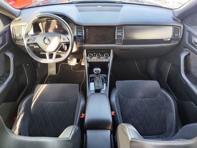 Škoda Kodiaq 2.0 TDI/140kW Sportline DSG 4x - fotka 16 z 39