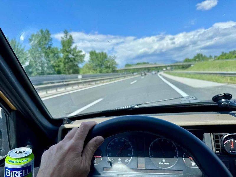Škoda Spacáq už najela tisíce kilometrů po Evropě. Petr Novotný v ní se synem naposledy vyrazili do Chorvatska.