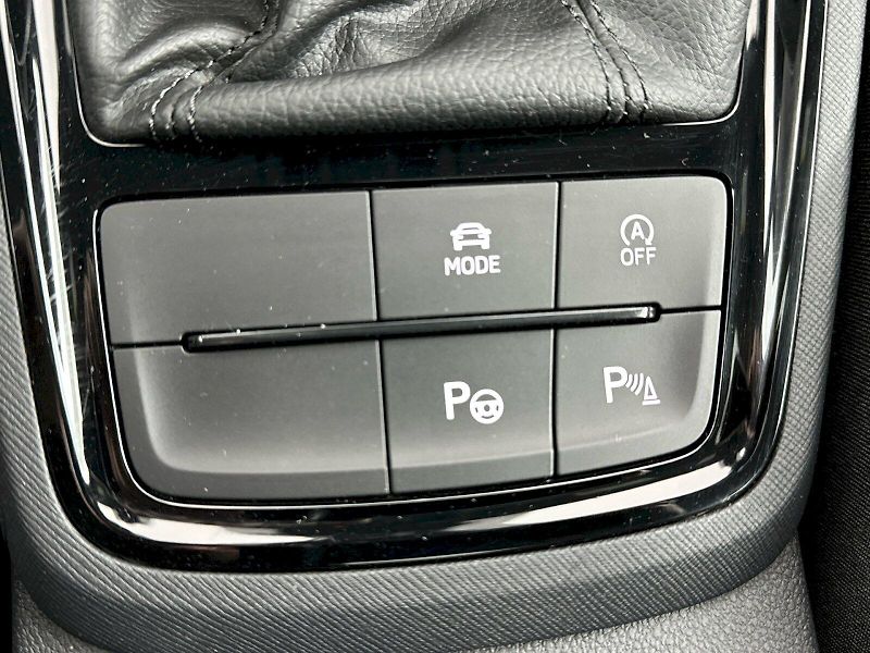 Škoda Scala (2025) DSG 1.5TSI 110kW Monte Carlo - fotka 23 z 32