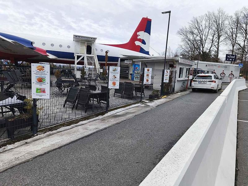 Svíčkova byla jako od babičky v restauraci v letadle u D10.
