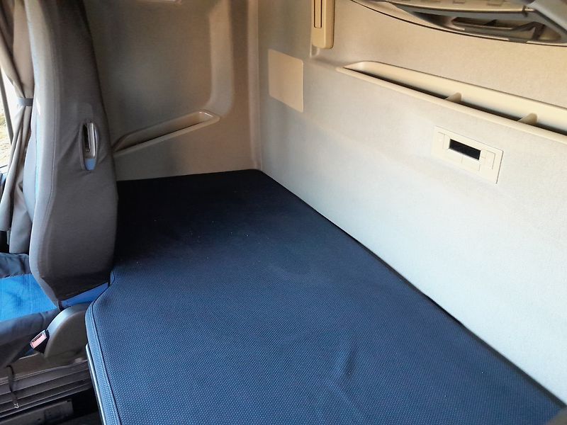 Volvo FH 460 I-Safe LowDeck - fotka 18 z 38