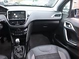 Peugeot 2008 (2019) 1.2 PureTech, Serv.kniha, Navi - náhled 8