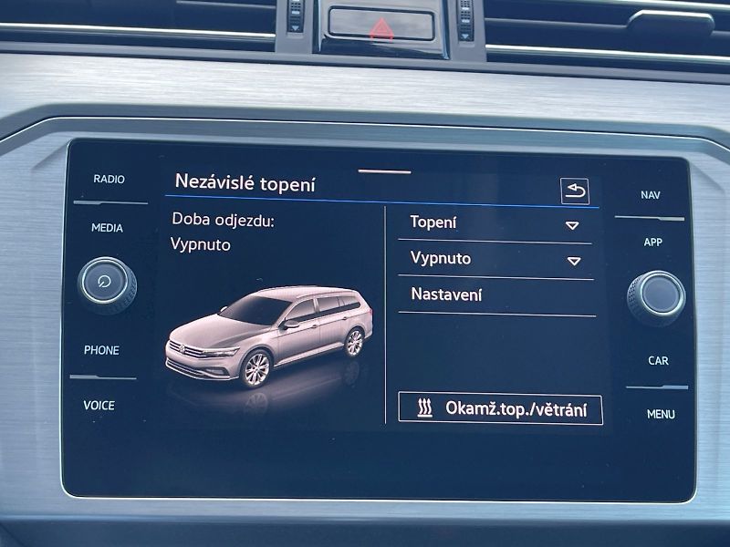 Volkswagen Passat (2023) 2.0 TDI 110 kW DSG ConceptLine - fotka 17 z 33