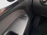 Volkswagen Caddy (2013) 2.0 TDI, 5Míst - náhled 16