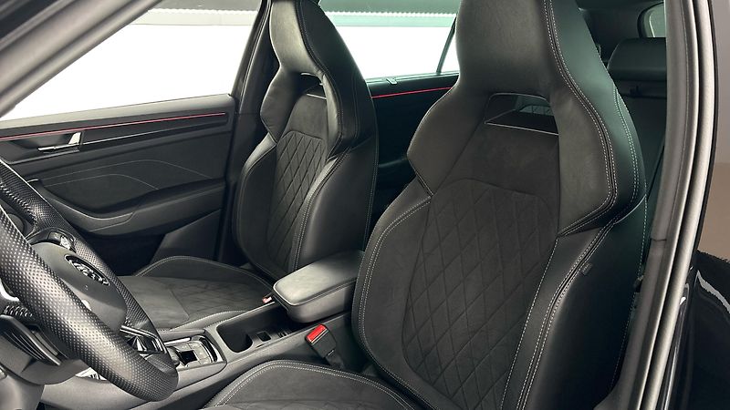 Škoda Kodiaq 2.0 TDI DSG 4x4 Sportline Excl - fotka 15 z 35