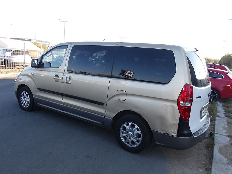 Hyundai H 1 2,5CRDi ČR 6 MÍST Po GO motoru - fotka 10 z 28