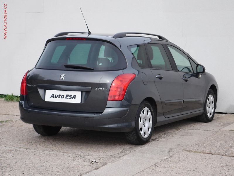 Peugeot 308 (2013) 1.6i, ČR, AAC - fotka 6 z 14