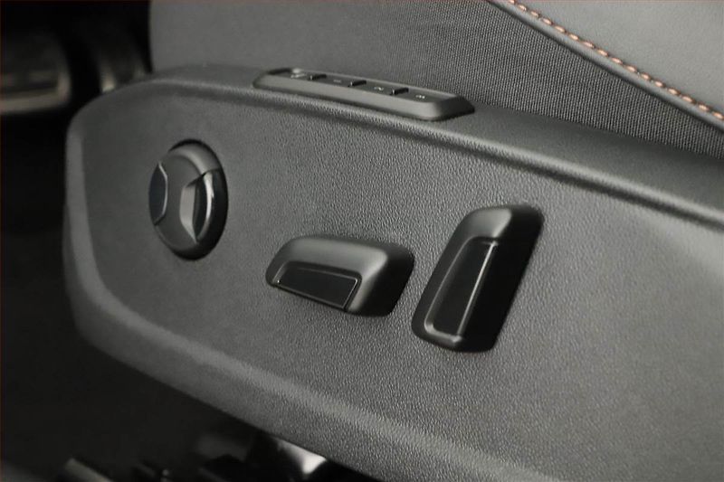 Cupra Formentor (2024) 1.5 TSI - fotka 26 z 27