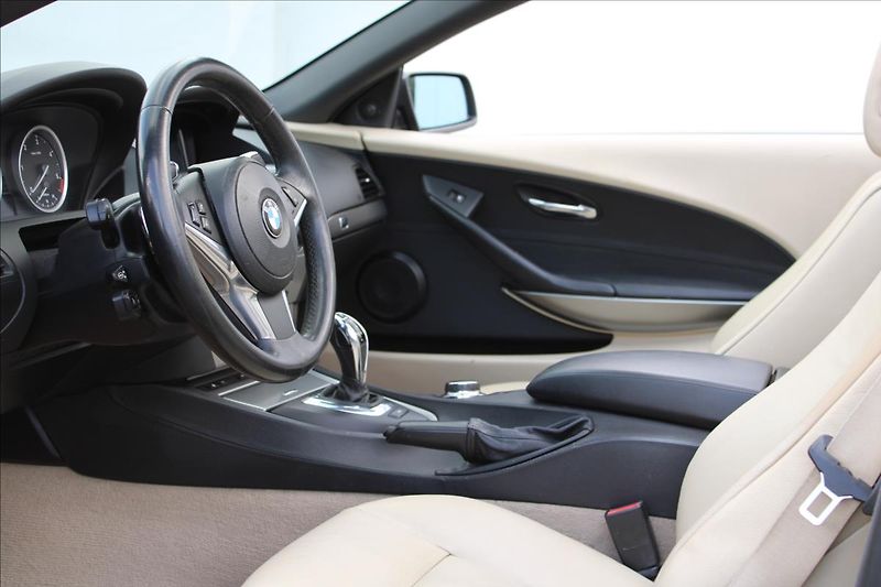 BMW Řada 6 635d / 210 kW / Cabrio - fotka 17 z 45
