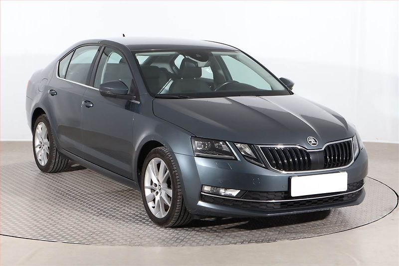 Škoda Octavia (2018) Style 1.6 TDI, Navi, Tempomat - fotografie inzerátu