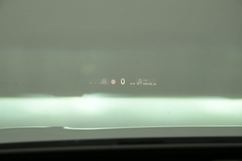Volkswagen ID.7 Tourer GTX AWD 360 HuD H/K DCC Vent T - fotka 8 z 22