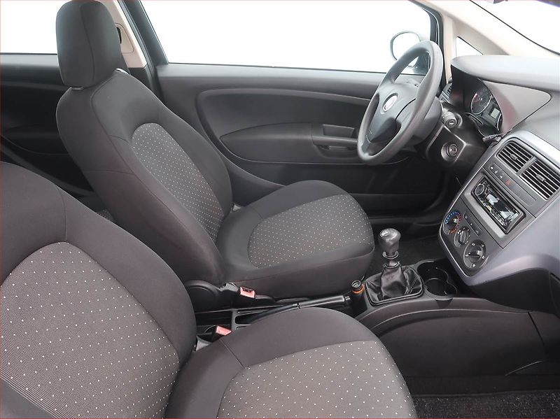 Fiat Punto (2009) 1.2, LPG, nová STK - fotka 9 z 15