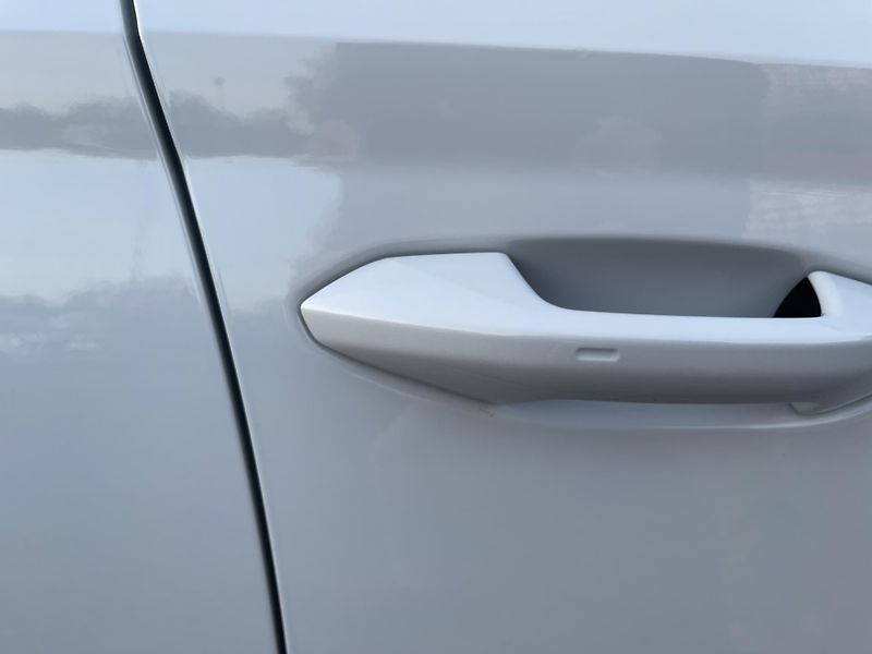 Škoda Octavia 2.0TDi Dsg STYLE 4x4 NEHAV-ČR! - fotka 11 z 46