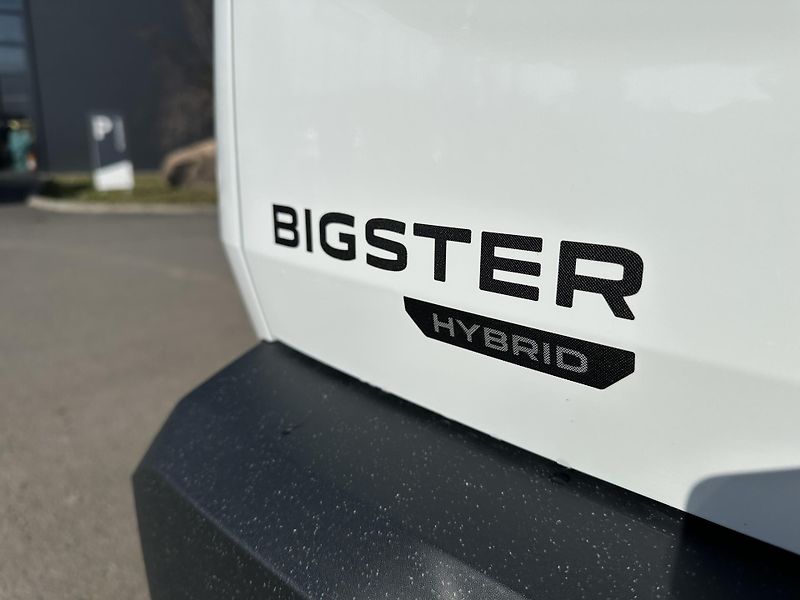 Dacia Bigster (2026) Journey HYBRID 155 - SKLADEM - fotka 17 z 20