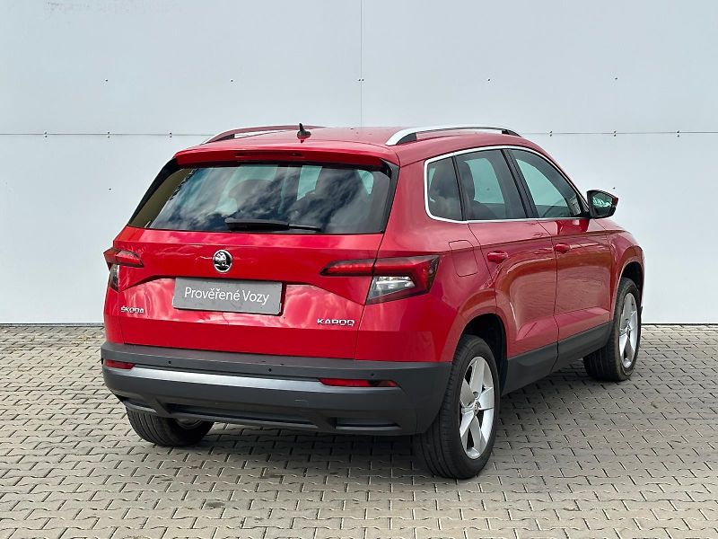 Škoda Karoq 1.5 TSI / 110 kW - fotka 2 z 30