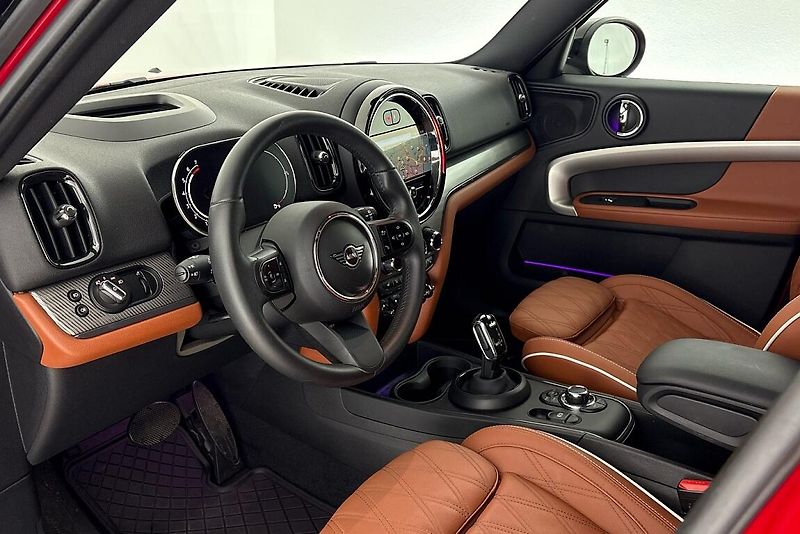 Mini Cooper S ALL4 - fotka 10 z 25